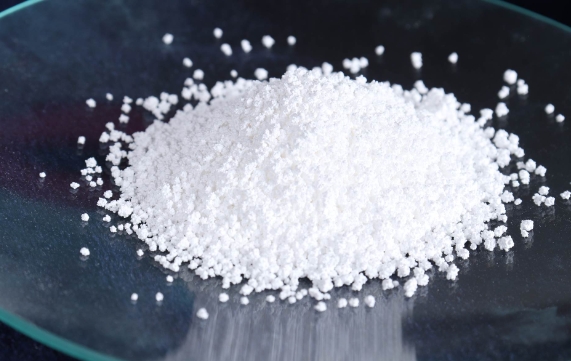 高纯氯化钙：应用于多领域的多功能化合物
